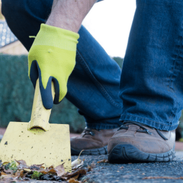 cleaning meaning jobs: gutter companies